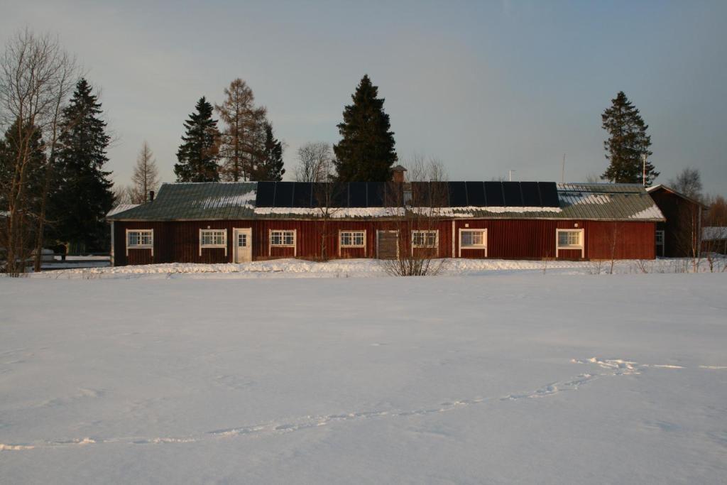 Hotel Maentylaen Tila Närvijoki Esterno foto