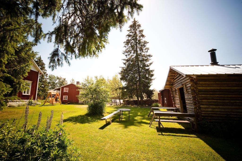 Hotel Maentylaen Tila Närvijoki Esterno foto