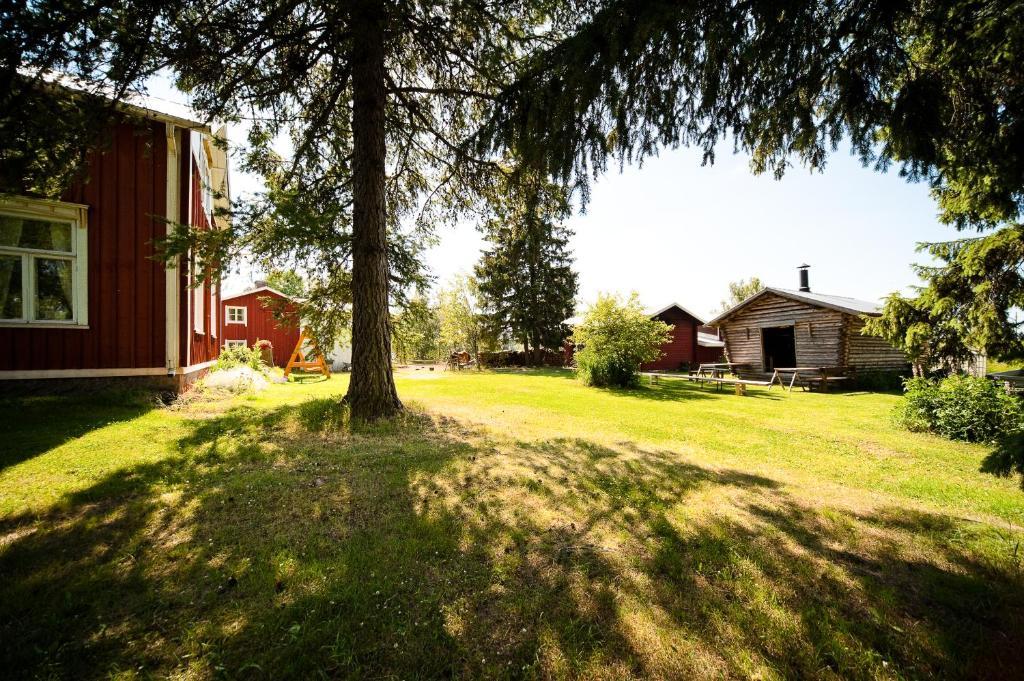 Hotel Maentylaen Tila Närvijoki Esterno foto