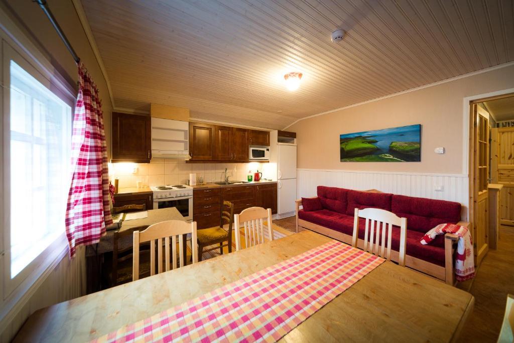Hotel Maentylaen Tila Närvijoki Esterno foto